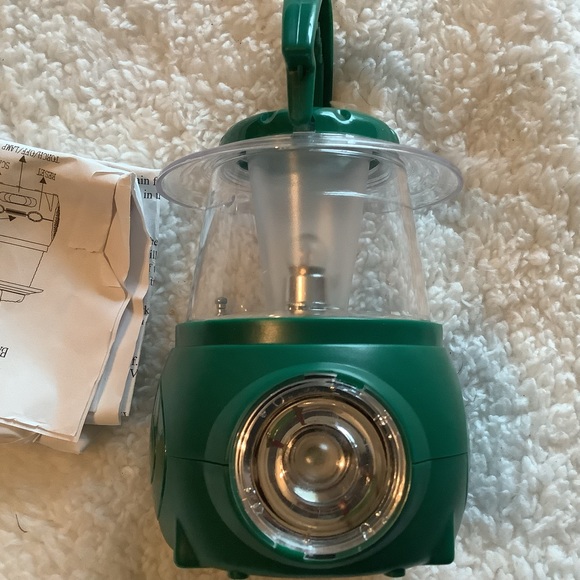 Avon Skin So Soft Bug Guard Lantern Radio - Picture 1 of 6